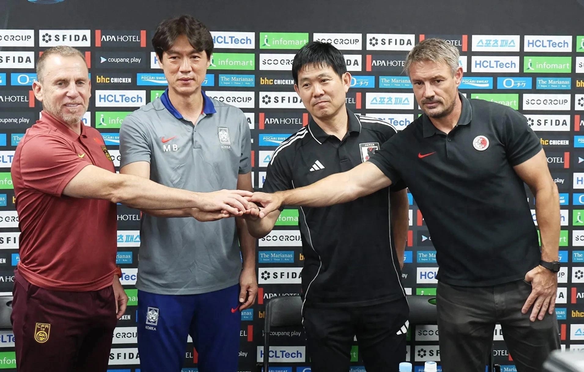 国际比赛日亚冠传出新动向,新奥尔良鹈鹕队长鼓劲,管理层表态:气氛紧张,阵容厚度经受考验的简单介绍 国际比赛日亚冠传出新动向,新奥尔良鹈鹕队长鼓劲,管理层表态:气氛紧张,阵容厚度经受考验的简单介绍